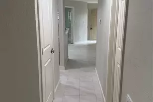 2414 Sunflower Dr, Arlington, TX 76014 - Photo 9