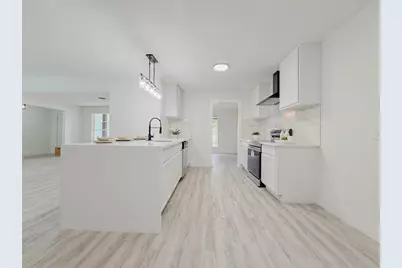 5520 Woodway Drive, Fort Worth, TX 76133 - Photo 13