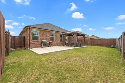 909 First Street, Sanger, TX 76266 - Photo 23