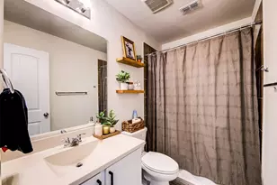 14440 Leadrope Cir, Fort Worth, TX 76052 - Photo 17