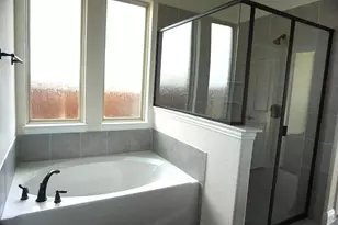 3605 Venetian Ct, McKinney, TX 75071 - Photo 9