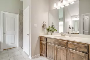 2721 Buffalo Run, Burleson, TX 76028 - Photo 25