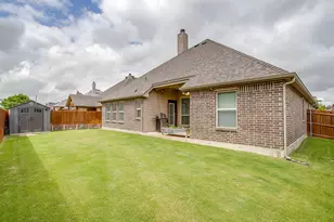 2721 Buffalo Run Dr, Burleson, TX 76028 - Photo 33