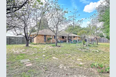 2307 Crystal Drive, Athens, TX 75751 - Photo 15