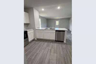 350 Azalea Trail, Granbury, TX 76048 - Photo 7