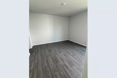 350 Azalea Trail, Granbury, TX 76048 - Photo 15