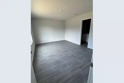 350 Azalea Trail, Granbury, TX 76048 - Photo 13