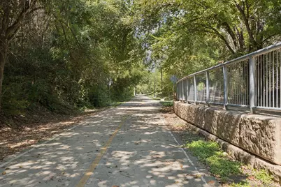 6742 E Northwest Highway, Dallas, TX 75231 - Photo 27