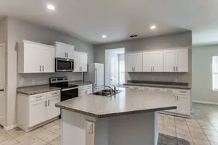 233 Abingdon St, Azle, TX 76020 - Photo 5