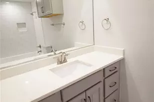 10730 Park Village Pl, Dallas, TX 75230 - Photo 9