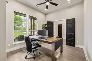 4836 S Theresa Dr, Denison, TX 75020 - Photo 5