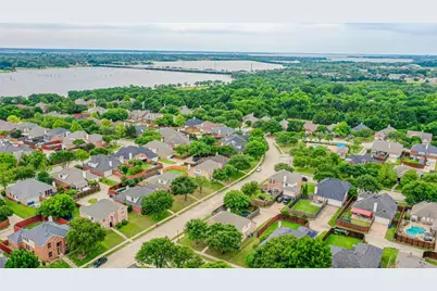 5218 Griffins Pointe Drive, Rowlett, TX 75089 - Photo 37