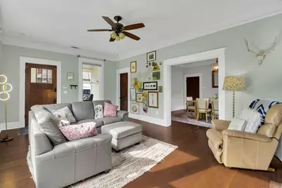 307 N Edgefield Avenue, Dallas, TX 75208 - Photo 5
