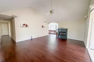 554 Valley View Dr, Lewisville, TX 75067 - Photo 7