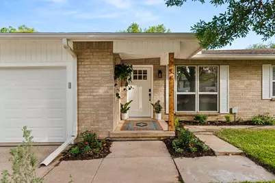 704 W Elizabeth Drive, Robinson, TX 76706 - Photo 35