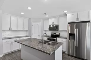 100 Midway Mdws, Pottsboro, TX 75076 - Photo 13