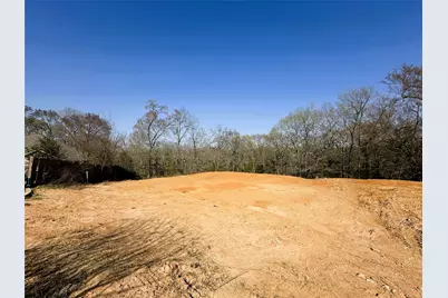 110 Elmwood Ct, Palestine, TX 75801 - Photo 5