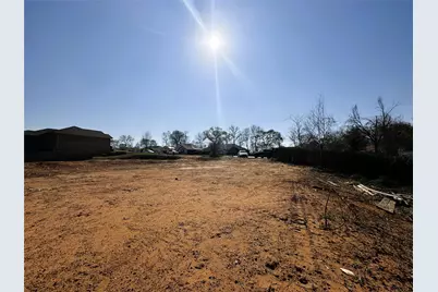 110 Elmwood Ct, Palestine, TX 75801 - Photo 13