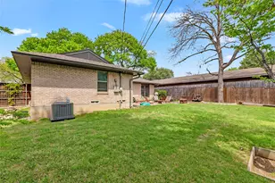 8030 Hunnicut Rd, Dallas, TX 75228 - Photo 39