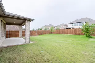 2340 Willow Garden Dr, Little Elm, TX 75068 - Photo 15