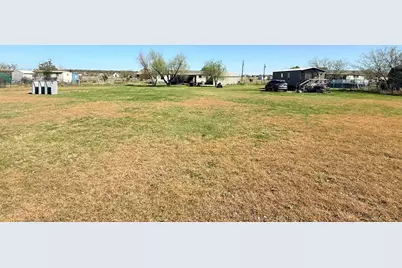 6017 Black Springs Lane, Joshua, TX 76058 - Photo 13