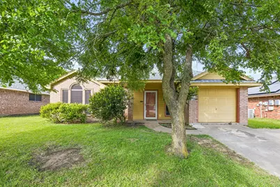 303 Vista Ridge Drive, Venus, TX 76084 - Photo 1