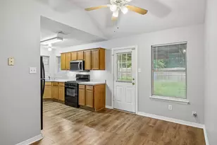 303 Vista Ridge Dr, Venus, TX 76084 - Photo 11
