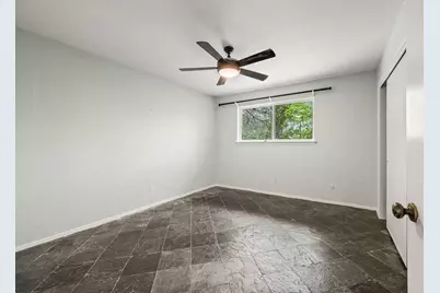 405 Chandler Lake Road, Fort Worth, TX 76103 - Photo 25