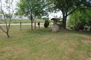 8927 Cartwright Dr, Cresson, TX 76035 - Photo 11