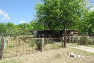 8927 Cartwright Dr, Cresson, TX 76035 - Photo 1