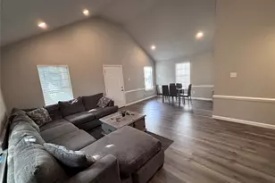 2604 Birmingham Ave, Dallas, TX 75215 - Photo 3