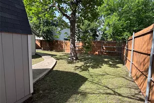 2604 Birmingham Ave, Dallas, TX 75215 - Photo 17