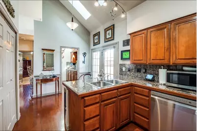 196 Cove Drive, Coppell, TX 75019 - Photo 13