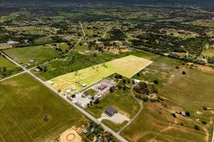 806 Dennis Rd, Weatherford, TX 76087 - Photo 23