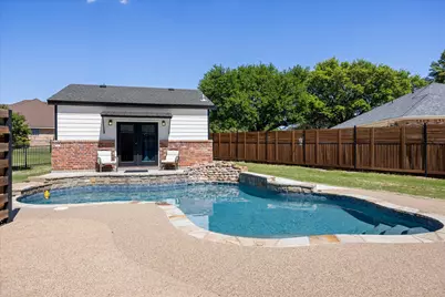 6300 Bellevue Court, Granbury, TX 76049 - Photo 31