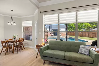 6300 Bellevue Court, Granbury, TX 76049 - Photo 11