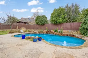 660 N Lockton Ln, Prosper, TX 75078 - Photo 11