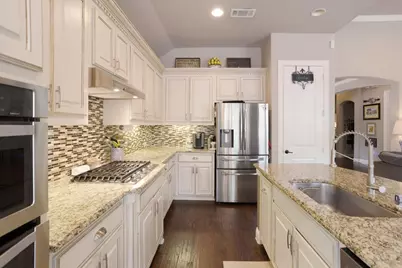 660 N Lockton Lane, Prosper, TX 75078 - Photo 3