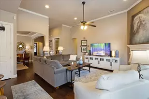 660 N Lockton Ln, Prosper, TX 75078 - Photo 7