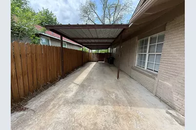 3016 James Avenue, Fort Worth, TX 76110 - Photo 5