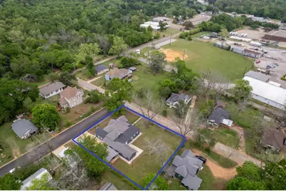 1419 N Sycamore, Palestine, TX 75801 - Photo 29