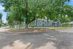 1419 N Sycamore, Palestine, TX 75801 - Photo 3