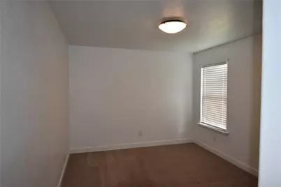 1203 S First Street, Sherman, TX 75090 - Photo 9