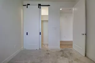 183 S Prairie Ave, Dallas, TX 75226 - Photo 19