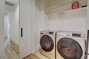 183 S Prairie Ave, Dallas, TX 75226 - Photo 17