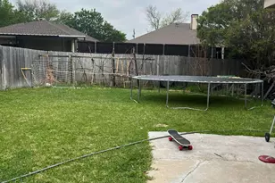 1650 Canterbury Ln, Lewisville, TX 75067 - Photo 7