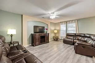 600 St Luke St, Terrell, TX 75160 - Photo 5