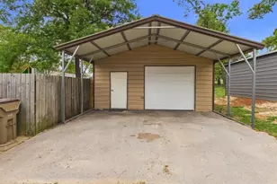 409 N Elm St, Frankston, TX 75763 - Photo 27