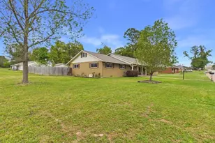 409 N Elm St, Frankston, TX 75763 - Photo 25