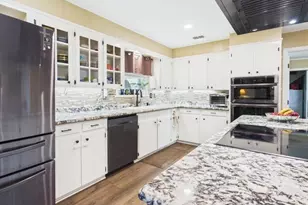 409 N Elm St, Frankston, TX 75763 - Photo 11